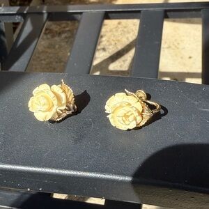 Van Dell GF Carved Rose Earrings Screw Clip On Style 12k Gold Filled